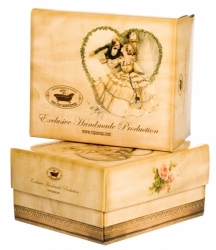 Подарочная коробка (мал) с лого 15x13х7,5 см 